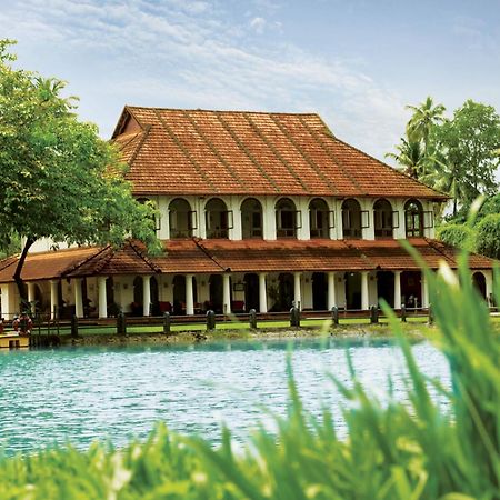 Taj Kumarakom Resort And Spa Kerala Exterior photo