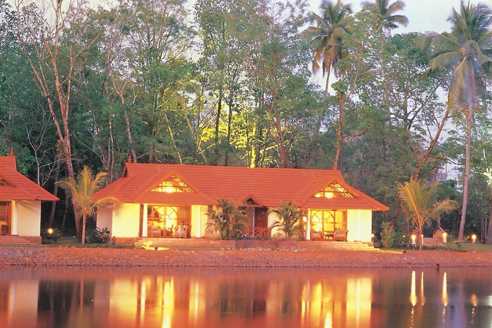 Taj Kumarakom Resort And Spa Kerala Exterior photo